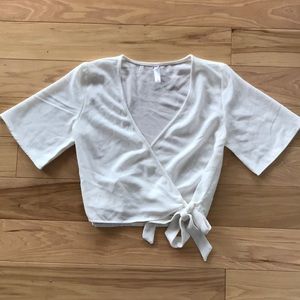 XS white wrap kimono crop top